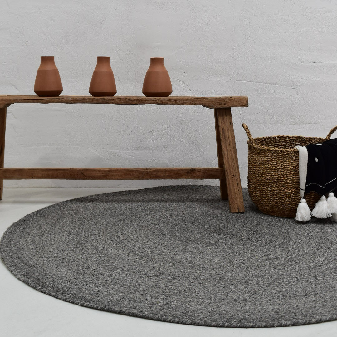 Braided Round Rug Grey