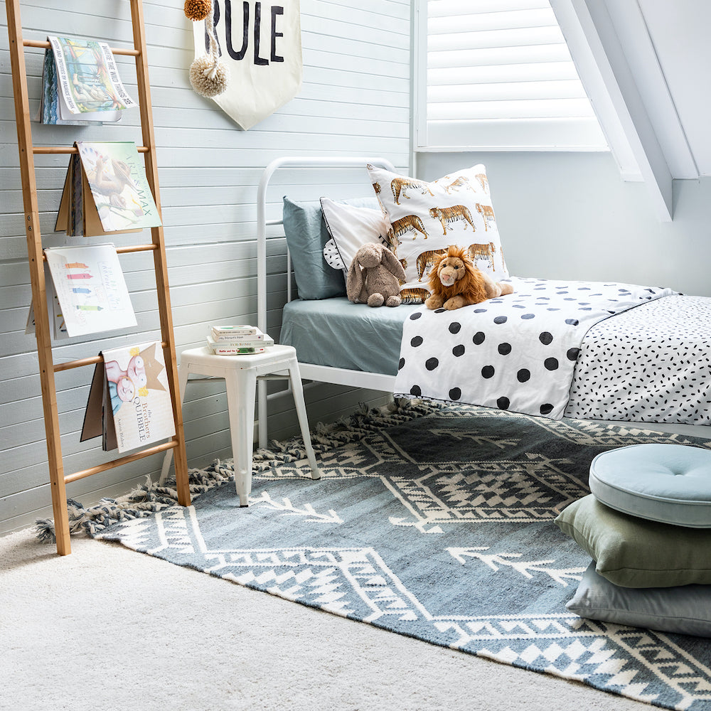 Mari - Blue Wool Rug – Oh Happy Home